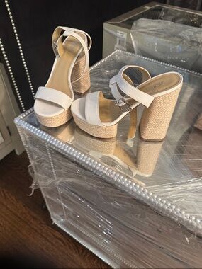 MICHAEL Michael Kors White Platform Espadrille Block Heel Sandals